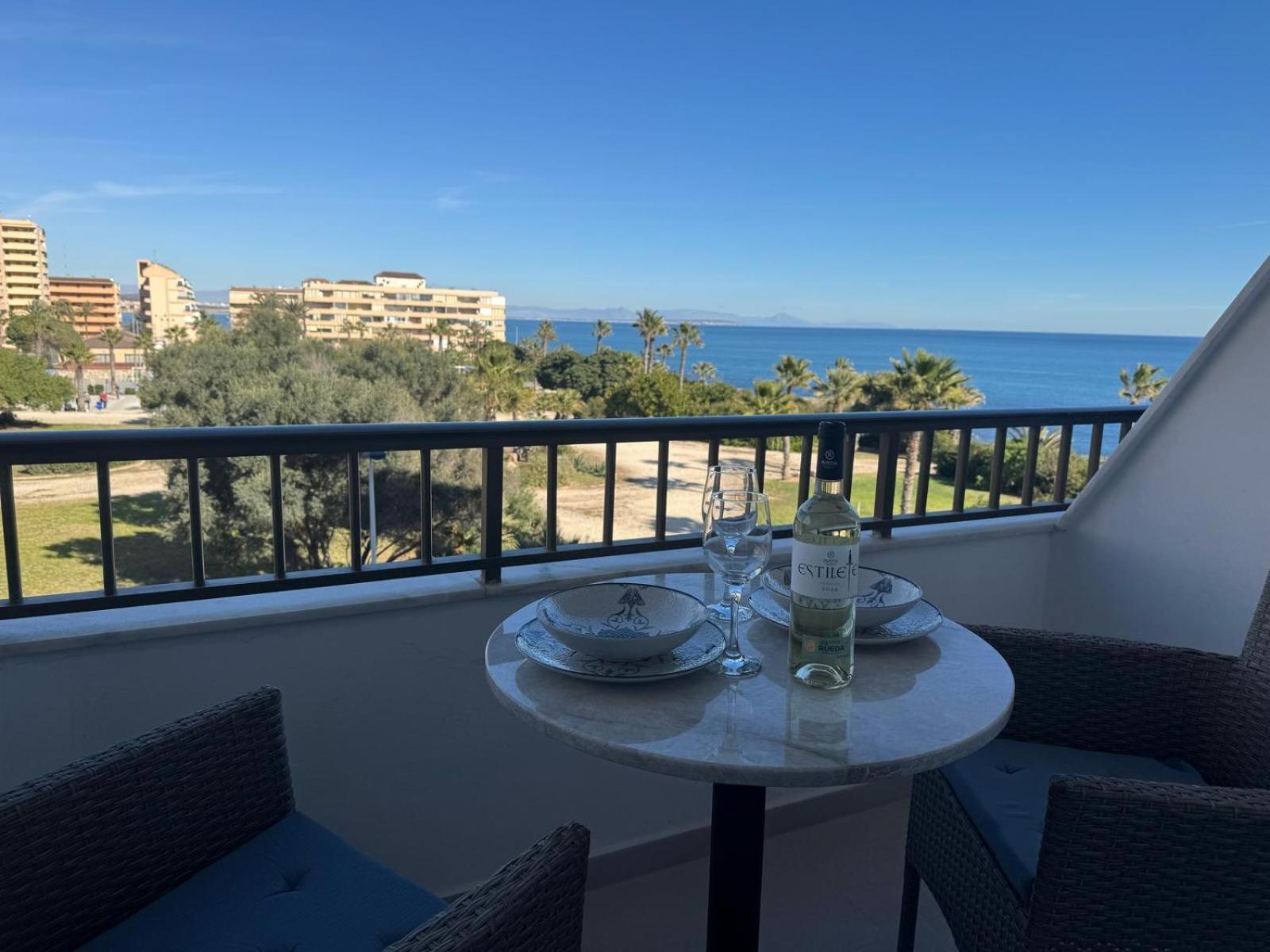 Apartament Premium Torrevieja Exterior photo
